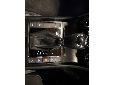 2022 Skoda Superb - thumbnail 15