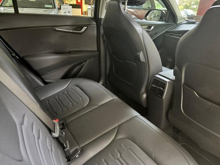 2025 Kia Niro Niro K3 PHEV €38,995 thumbnail