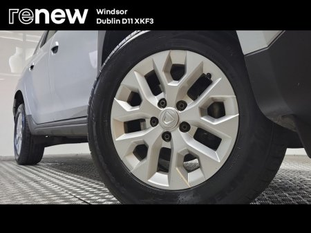 2023 Dacia Duster 1.0 TCe 90 Comfort *SCRAPPAGE DEAL* €19,495 thumbnail