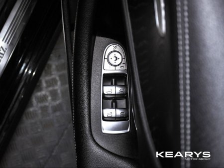 2019 Mercedes-Benz E Class - thumbnail 14