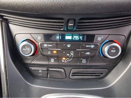 2019 Ford Kuga TITANIUM-LOW MILAGE-FULLY SERVICED €16,950 thumbnail