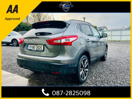 2017 Nissan Qashqai - thumbnail 4