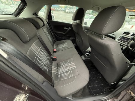 2015 Volkswagen Polo - thumbnail 7