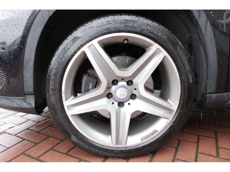 2017 Mercedes-Benz GLA Class GLA220 D 4MATIC AMG-LINE PREMIUM 5DR ESTATE 4 MATIC AUTO //  STUNNING CAR FINISHED IN BLACK // BUY WITH CONFIDENCE AA AND SIMI APPROVED DEALER 2026 // FINANCE ARRANGED // ALL TRADE INS WELCOME // thumbnail