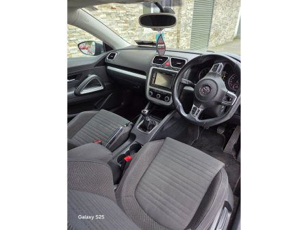 2012 Volkswagen Scirocco - thumbnail 8