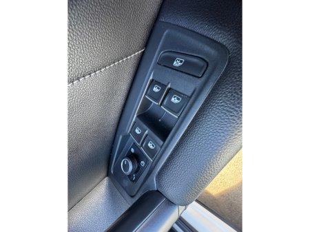 2020 Volkswagen Tiguan - thumbnail 23