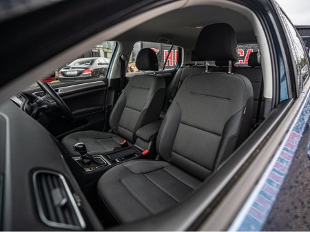 2016 Volkswagen Golf 2016 VW Golf 1.4tsi Auto/High spec/1yr warranty €12,888 thumbnail