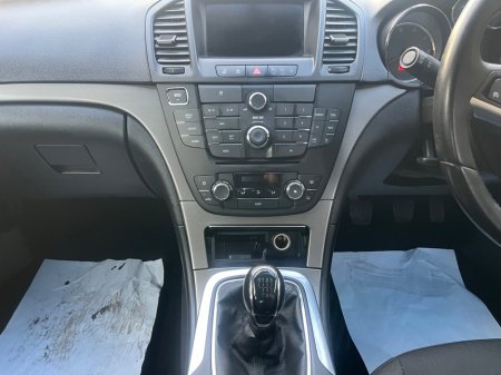 2013 Opel Insignia 2.0CDTI 130PS SC €4,450 thumbnail