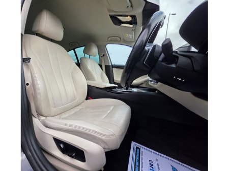 2018 BMW 5 Series - thumbnail 8