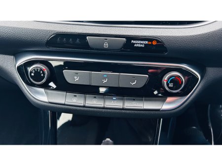 2025 Hyundai i30 - thumbnail 13