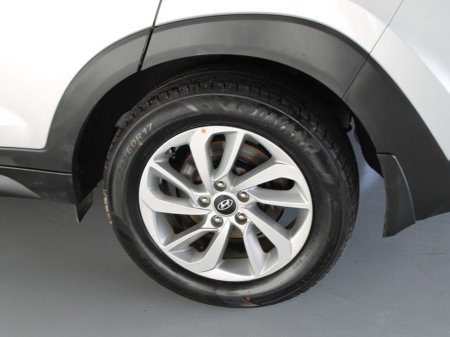 2018 Hyundai Tucson Executive 1.7 5DR €16,499 thumbnail