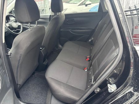 2024 Hyundai i20 PLUS AUTOMATIC 5DR AUTOMATIC €22,950 thumbnail