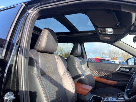 2023 Mitsubishi Outlander - thumbnail 25