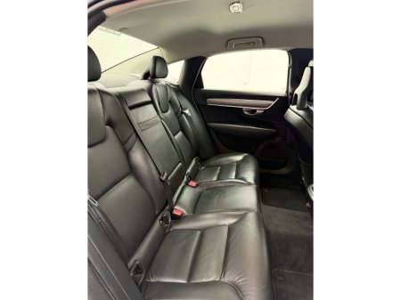 2017 Volvo S90 - thumbnail 7