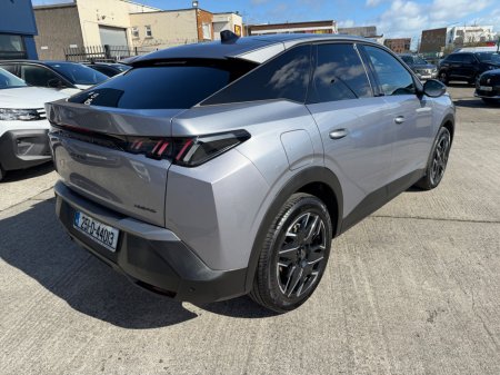 2025 Peugeot 3008 - thumbnail 4