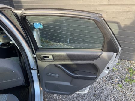 2008 Ford Focus STYLE 1.4 80PS 5DR €2,495 thumbnail