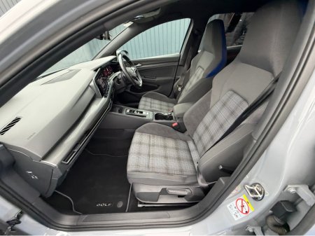2021 Volkswagen Golf GTE 1.4 PETROL HYBRID - AUTO - 12M WARRANTY - CAR: 1412 €26,950 thumbnail