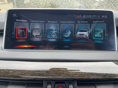 2017 BMW X5 - thumbnail 15