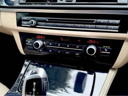 2015 BMW 5 Series - thumbnail 13