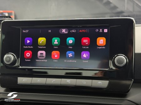 2024 SEAT Leon (241) SE PLUS 1.0 TSI 110HP €22,995 thumbnail