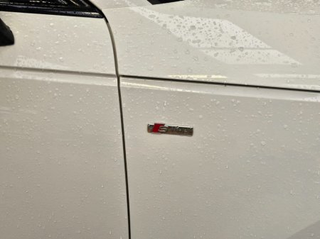 2017 Audi A4 - thumbnail 8