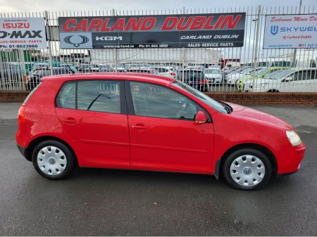 2007 Volkswagen Golf - view 2