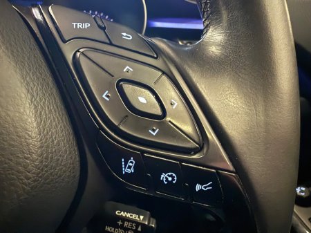 2018 Toyota C-HR 1.2 TURBO PETROL LUNA SPORT €17,900 thumbnail