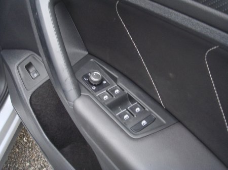 2023 Volkswagen Tiguan - thumbnail 7