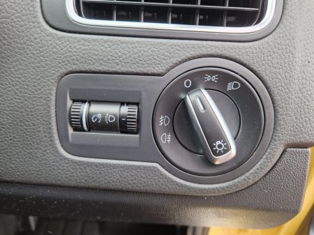 2010 Volkswagen Polo - thumbnail 27