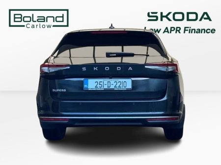 2025 Skoda Superb - thumbnail 12