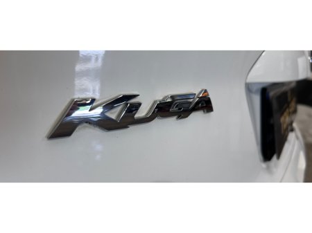 2015 Ford Kuga ZETEC 2.0 TDCI 115PS 2WD 4 4DR €8,900