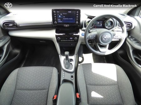 2023 Toyota Yaris Cross Hybrid Luna €26,450 thumbnail