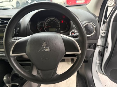 2020 Mitsubishi Mirage  €11,490 thumbnail