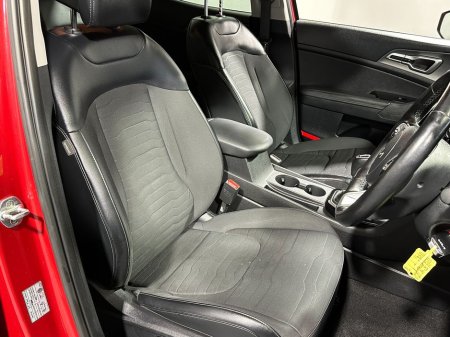 2022 Kia Sportage - thumbnail 10