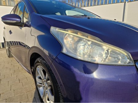 2015 Peugeot 208 - thumbnail 2