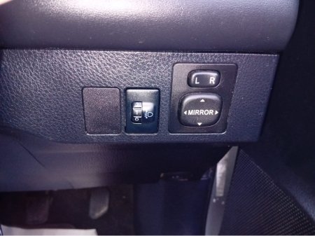 2017 Toyota Rav4 - thumbnail 21