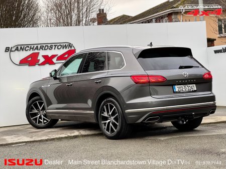 2020 Volkswagen Touareg DESIGN 3.0 TDI €44,900 thumbnail