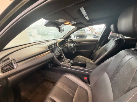 2019 Honda Civic EX I-DTEC thumbnail