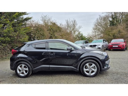 2019 Toyota C-HR 1.8 HYBRID LOW MILEAGE €19,950 thumbnail