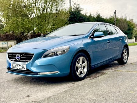 2015 Volvo V40 - thumbnail 12