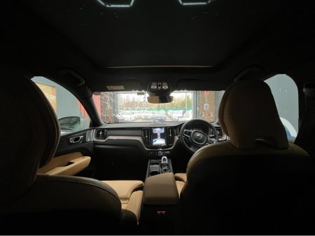 2023 Volvo XC60 €46950! 2023 VOLVO XC60 RECHARGE ULTIMATE T6 AWD PLUG 2.0 AUTOMATIC / CRUISE CONTROL /  ELECTRIC MEMORY & HEATED SEATS / 360° PARKING CAMERA / PANORAMIC SUNROOF / APPLE CARPLAY €46,950 thumbnail