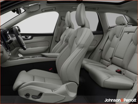 2026 Volvo XC60 T6 350 AWD PHEV Ultra Bright - Onyx Black Metallic €85,295 thumbnail