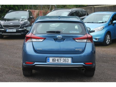 2016 Toyota Auris - thumbnail 5