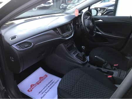 2021 Opel Astra MY21-SC-1.5 105PS-DSL-6S 105PS-DSL-6SP 5DR €13,925 thumbnail