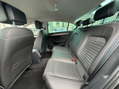 2021 Volkswagen Passat - thumbnail 20