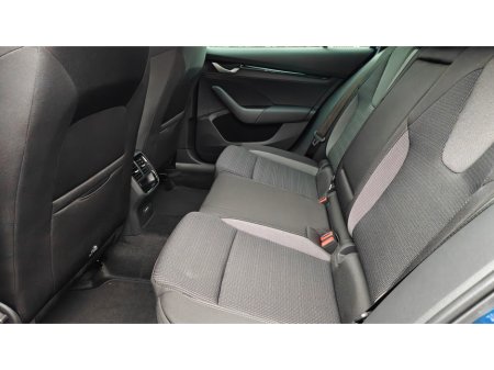 2026 Skoda Octavia COMBI SELECTION 2.0 TDI 115 BHP- NEW CAR WITH DELIVERY MILEAGE AND FACTORY WARRANTY-GREAT SAVING €37,950 thumbnail