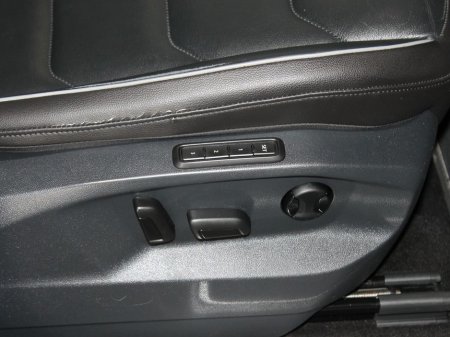 2020 Volkswagen Tiguan - thumbnail 13