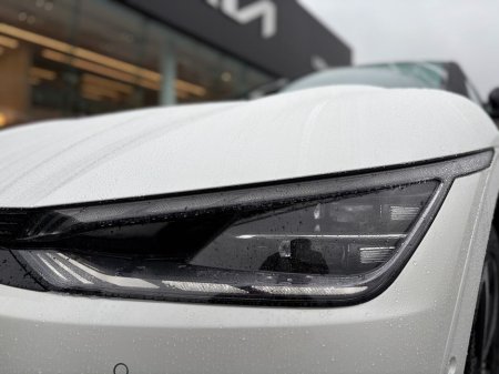 2023 Kia EV6 GT Line (508 km Range) €36,995 thumbnail