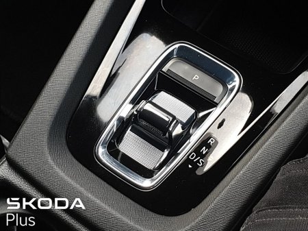 2022 Skoda Octavia RS 1.4TSI 245bhp DSG €35,950 thumbnail