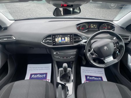 2015 Peugeot 308 ACTIVE 1.6 HDI 92 4DR €8,250 thumbnail